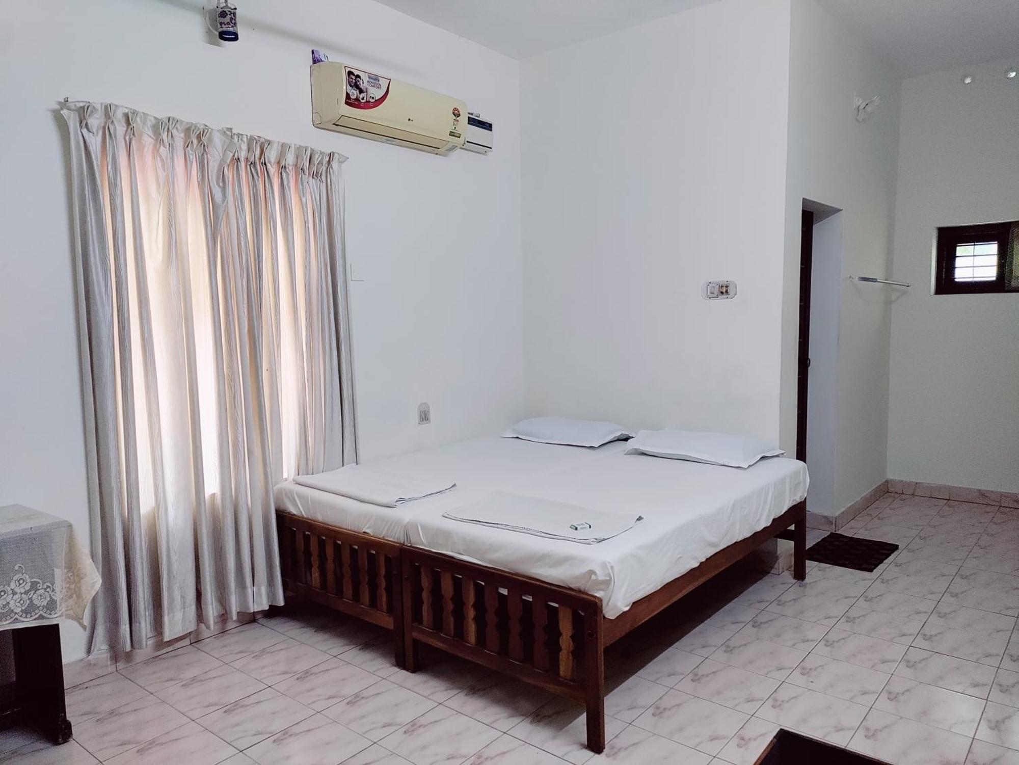 Basuri Beach Resort Varkala Eksteriør billede