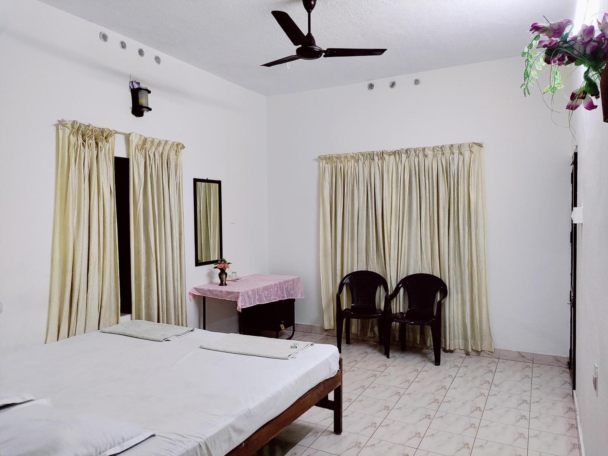 Basuri Beach Resort Varkala Eksteriør billede